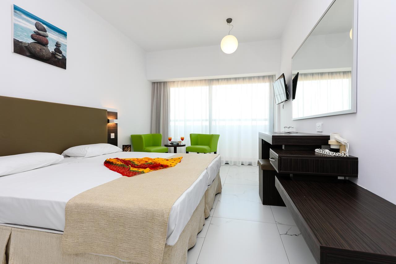 Hotell Christofinia Ajía Nápa