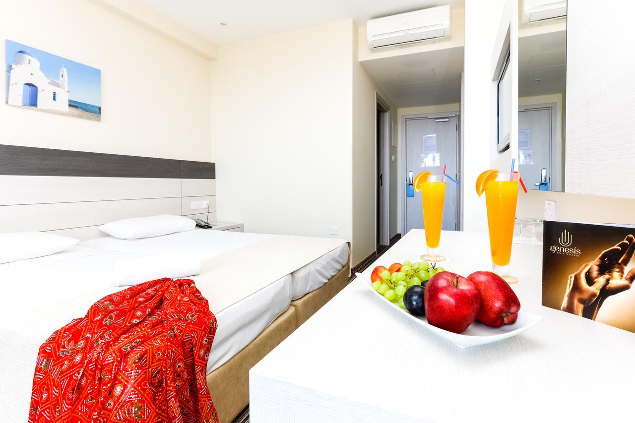 Christofinia Hotell Ajía Nápa